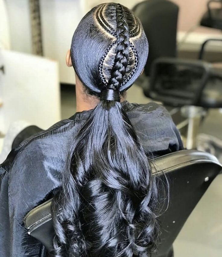 35 PHOTOS: Women Hairstyles for Modeling Auditions