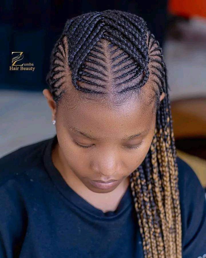 35 PHOTOS: Women Hairstyles for Modeling Auditions