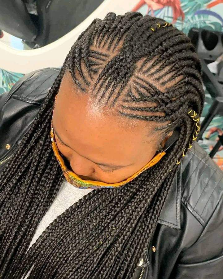 35 PHOTOS: Women Hairstyles for Modeling Auditions