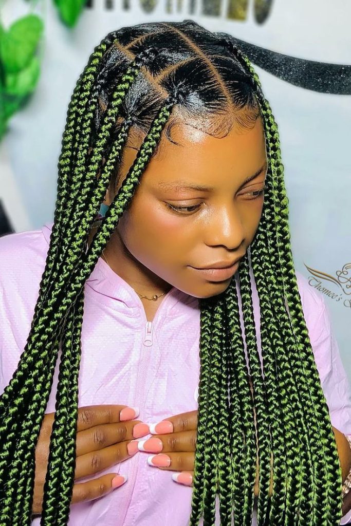 35 PHOTOS: Women Hairstyles for Modeling Auditions