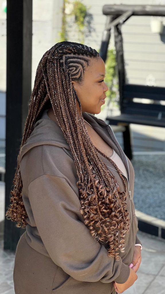 35 PHOTOS: Women Hairstyles for Modeling Auditions